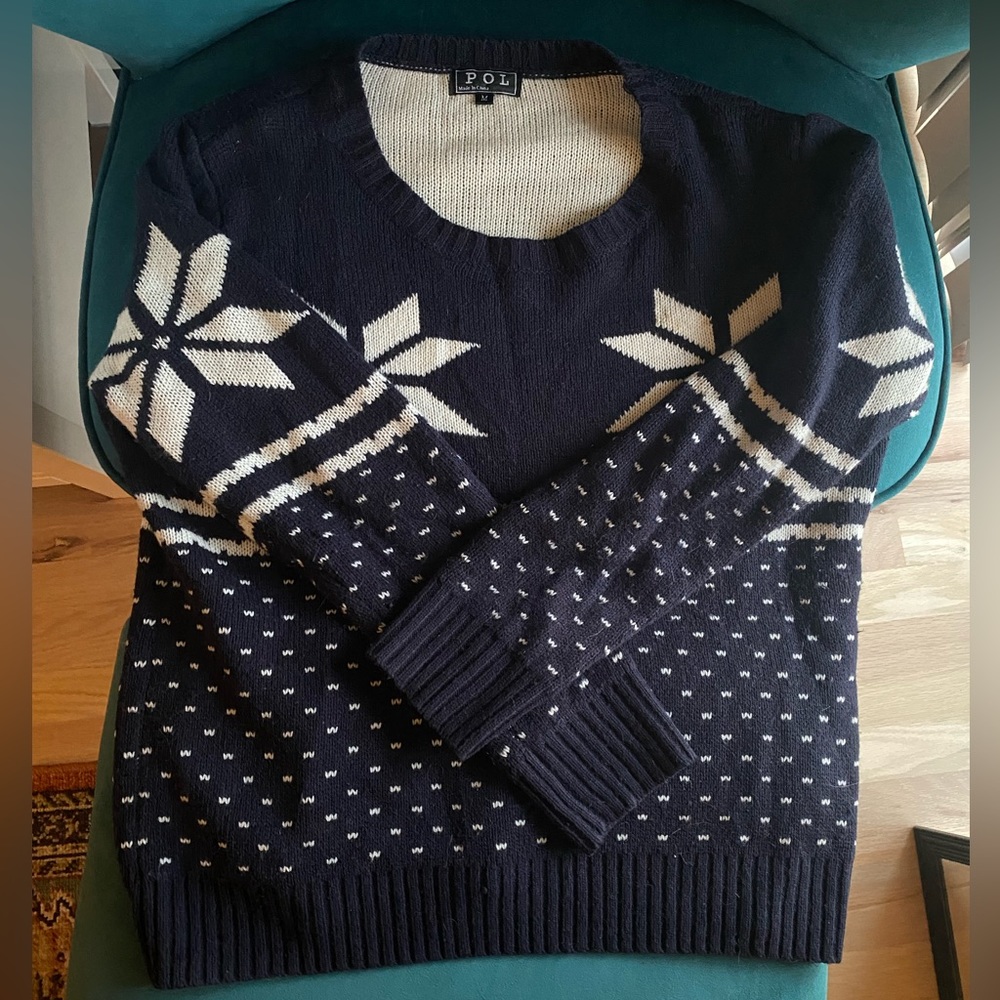 *SOLD* Navy crew neck Christmas sweater
